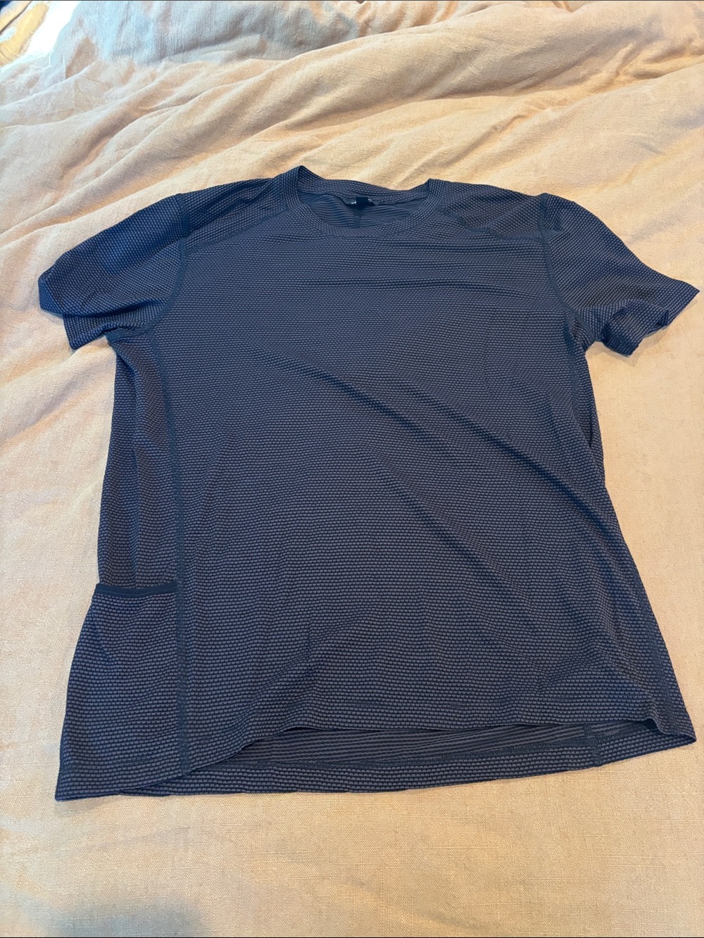 allbirds Men's Black Textured Short-Sleeve Tee